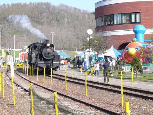 北海道三笠市で合鍵作成・ディンプルキー作成・スペアキー作成・純正キーお取り寄せ・鍵複製などをする場合には、必ず鍵番号の刻印がある鍵本体・合鍵本体をご持参ください。【俺の合鍵】