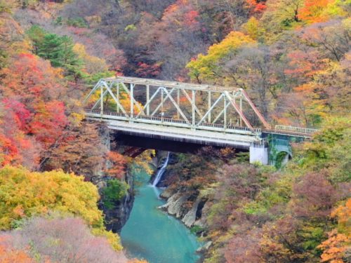 群馬県吾妻郡東吾妻町で、ディンプルキーを作りたい、合鍵を作りたい場合には、精度の高い純正の鍵、【新カギ】をご持参してお近くの店舗でお作りください。ネットで注文する間合いには俺の合鍵で注文を。