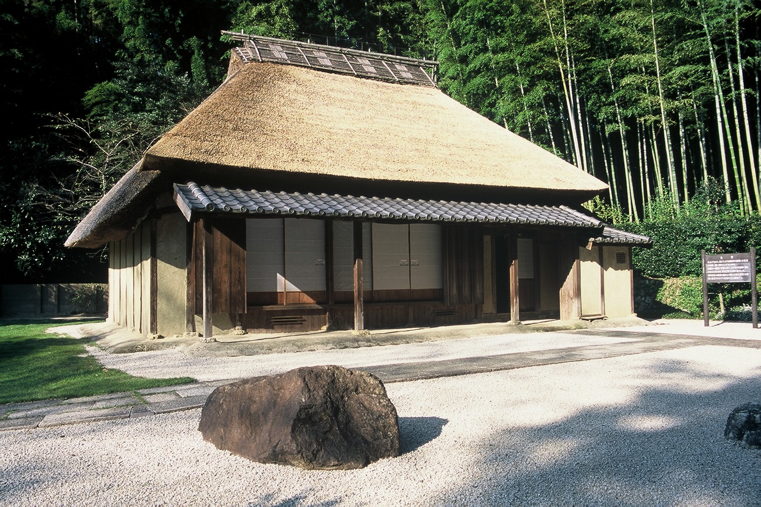 静岡県湖西市で合鍵・鍵・ディンプルキー作るときにはインターネット注文の【俺の合鍵】